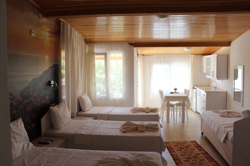 Huzur Hotel Siğacık エクステリア 写真
